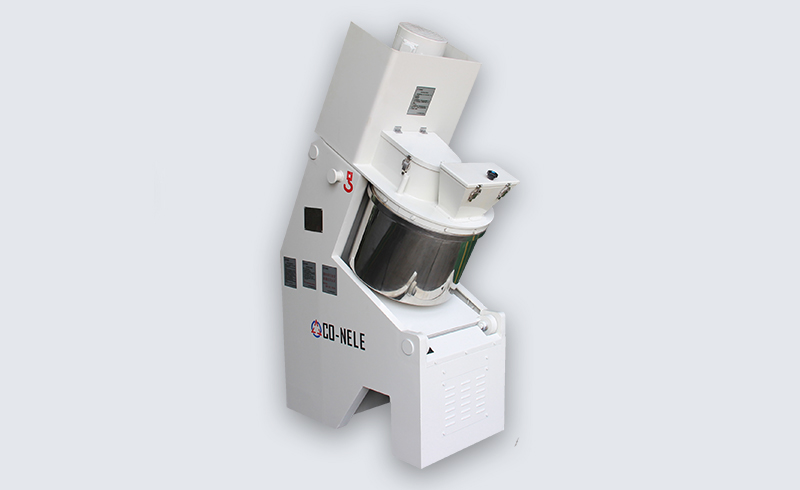 CR05 Laboratory Granulating and Pelletizing Mixers